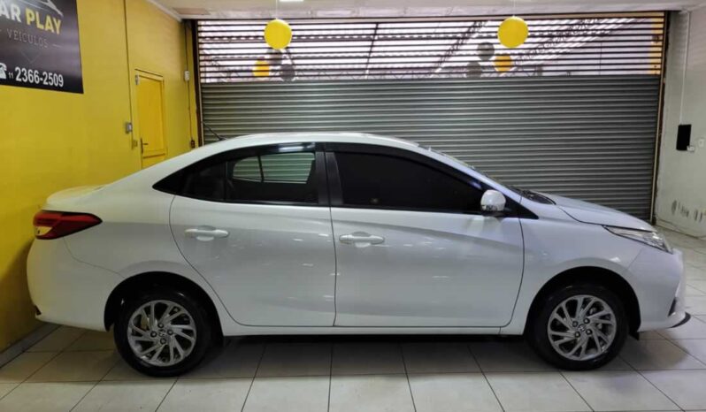 TOYOTA YARIS XS SEDAN 1.5 AUT 2023 completo
